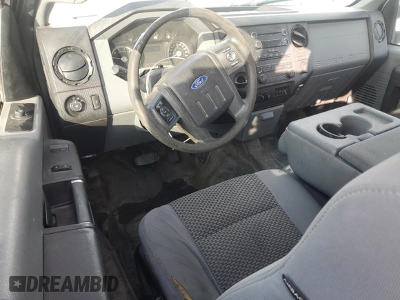 2015 Ford F-250 XLT with VIN 1FT7X2A65FEA41700, listed as a Copart auction lot 42645615 with 172,430 mi miles and Salvage title. Bid and sale history available at DreamBid. Image 8.