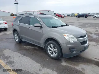 2011 Chevrolet Equinox LT w/1LT with VIN 2CNALDEC7B6415683, listed as a IAAI auction lot 41933044 with 166,238 mi miles. Bid and sale history available at carsss.com. Image 1.