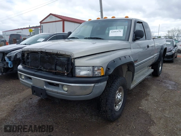 2000 Dodge 2500 with VIN 3B7KF2362YG124961, listed as a IAAI auction lot 42082636 with Not Provided miles and . Bid and sale history available at DreamBid. Image 2.