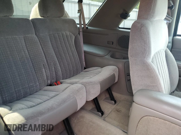 2000 Chevrolet Blazer LS with VIN 1GNCT18W3YK104430, listed as a Copart auction lot 68858864 with 47,342 mi miles and Salvage title. Bid and sale history available at DreamBid. Image 11.