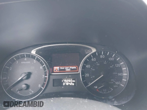 2015 Nissan Pathfinder SL with VIN 5N1AR2MN4FC698515, listed as a IAAI auction lot 41853681 with 179,260 mi miles and . Bid and sale history available at DreamBid. Image 7.