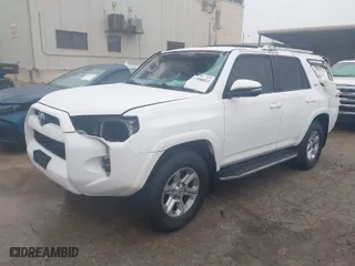 2015 Toyota 4Runner SR5 with VIN JTEZU5JR9F5091203, listed as a IAAI auction lot 41444822 with 66,205 mi miles. Bid and sale history available at carsss.com. Image 2.