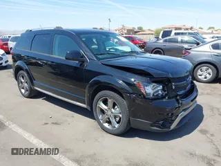 2017 Dodge Journey Crossroad Plus z VIN 3C4PDCGG9HT554093, wystawiony jako IAAI lot #42368687 z przebiegiem 112 759 mil mil oraz . Historia ofert i sprzedaży dostępna na DreamBid. Obrazek 1.