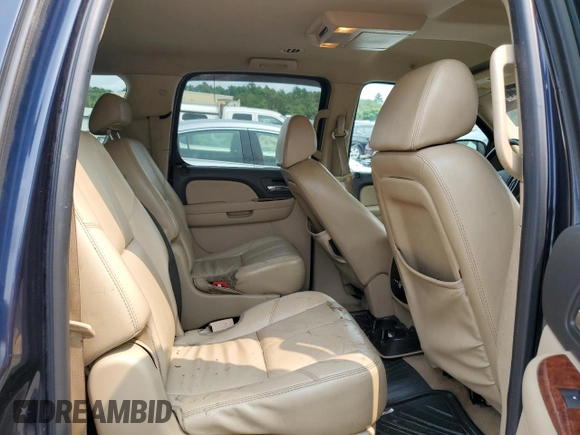 2007 Chevrolet Suburban LT with VIN 1GNFK16307J270031, listed as a Copart auction lot 67089014 with 221,448 mi miles and Salvage Title. Bid and sale history available at carsss.com. Image 11.