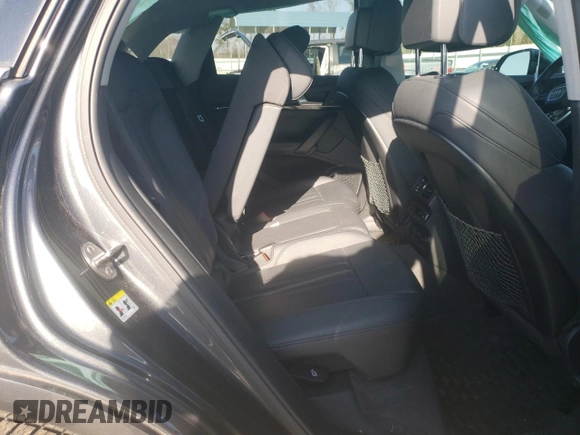 2020 Audi Q5 Premium Plus z VIN WA1E2AFY1L2049195, wystawiony jako Copart lot #43846705 z przebiegiem 45 488 mil mil oraz Szkoda całkowita • Salvage title. Historia ofert i sprzedaży dostępna na DreamBid. Obrazek 11.