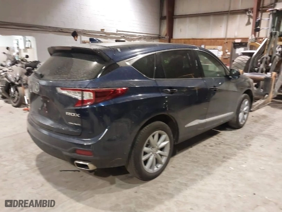 2024 Acura RDX with VIN 5J8TC2H32RL032363, listed as a IAAI auction lot 41404547 with 5,028 mi miles. Bid and sale history available at carsss.com. Image 4.