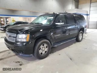 2009 Chevrolet Suburban LT w/1LT with VIN 1GNFK26319R266791, listed as a Copart auction lot 86745744 with 212,070 mi miles and Clean Title. Bid and sale history available at carsss.com. Image 1.