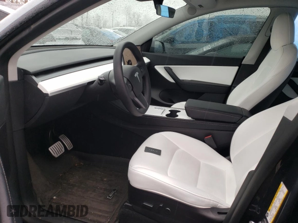 2022 Tesla Model Y Performance with VIN 7SAYGDEF2NF416730, listed as a Copart auction lot 47657945 with 40,738 mi miles and Salvage Title. Bid and sale history available at DreamBid. Image 7.