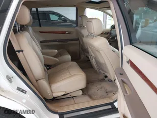 2006 Mercedes-Benz R-Class 3.5L with VIN 4JGCB65E66A028785, listed as a IAAI auction lot 41880524 with 158,442 mi miles. Bid and sale history available at carsss.com. Image 8.