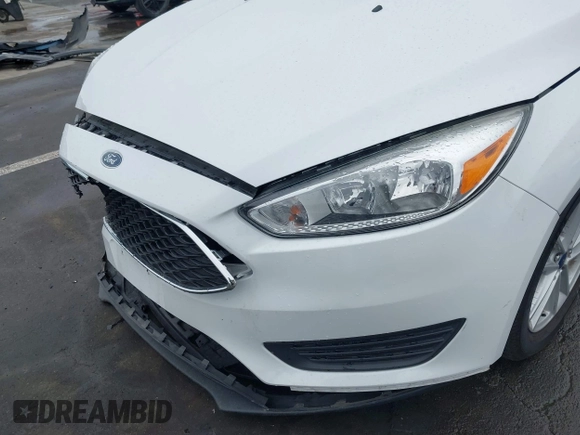 2017 Ford Focus SE с VIN 1FADP3F29HL237741, выставлен на аукционе IAAI как лот 41761820 с пробегом Не указан миль и . История ставок и продаж доступна на DreamBid. Изображение 6.