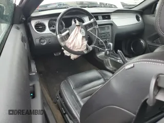 2013 Ford Mustang V6 с VIN 1ZVBP8AMXD5280746, выставлен на аукционе Copart как лот 58743705 с пробегом 111 264 миль миль и Списание • Salvage title. История ставок и продаж доступна на DreamBid. Изображение 8.
