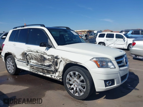 2011 Mercedes-Benz GLK 350 with VIN WDCGG5GB7BF651781, listed as a IAAI auction lot 42118517 with 100,167 mi miles and . Bid and sale history available at carsss.com. Image 6.