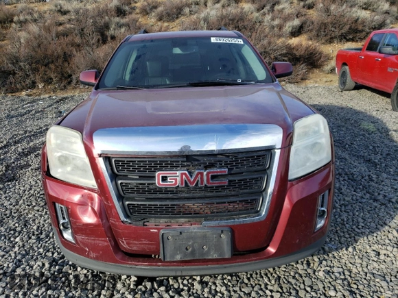 2011 GMC Terrain SLT-1 with VIN 2CTFLVE5XB6369272, listed as a Copart auction lot 88926255 with 201,570 mi miles and Salvage title. Bid and sale history available at DreamBid. Image 5.