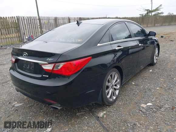 2011 Hyundai Sonata SE with VIN 5NPEC4AB1BH206406, listed as a IAAI auction lot 42178981 with 137,063 mi miles and . Bid and sale history available at carsss.com. Image 4.