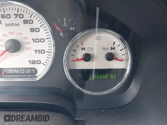 2005 Ford F-150 XLT with VIN 1FTPW12505KE81102, listed as a IAAI auction lot 42200085 with 88,030 mi miles and . Bid and sale history available at carsss.com. Image 7.