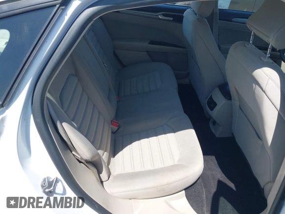 2018 Ford Fusion SE z VIN 3FA6P0LU2JR261268, wystawiony jako IAAI lot #42301578 z przebiegiem 63 357 mil mil oraz . Historia ofert i sprzedaży dostępna na DreamBid. Obrazek 8.