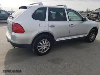 2004 Porsche Cayenne with VIN WP1AA29P54LA23905, listed as a Copart auction lot 46808945 with 232,504 mi miles and Clean Title. Bid and sale history available at carsss.com. Image 3.