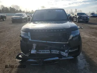 2022 Land Rover Range Rover SE z VIN SALKPBFU2NA003034, wystawiony jako Copart lot #54017045 z przebiegiem 30 465 mil mil oraz Szkoda całkowita • Salvage title. Historia ofert i sprzedaży dostępna na DreamBid. Obrazek 5.