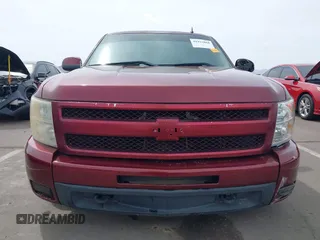 2009 Chevrolet Silverado 1500 with VIN 1GCEC39Y49Z189445, listed as a IAAI auction lot 41933868 with 209,596 mi miles and . Bid and sale history available at DreamBid. Image 6.