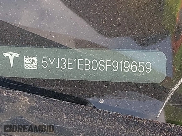 2025 Tesla Model 3 Long Range z VIN 5YJ3E1EB0SF919659, wystawiony jako IAAI lot #42128333 z przebiegiem 2 068 mil mil oraz . Historia ofert i sprzedaży dostępna na DreamBid. Obrazek 9.
