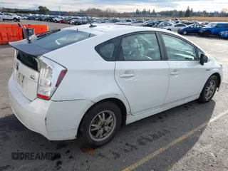 2010 Toyota Prius II z VIN JTDKN3DU4A0058526, wystawiony jako IAAI lot #41150690 z przebiegiem 138 971 mil mil oraz . Historia ofert i sprzedaży dostępna na DreamBid. Obrazek 4.