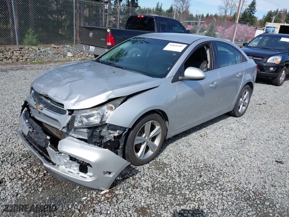 2015 Chevrolet Cruze LT with VIN 1G1PE5SB6F7247298, listed as a IAAI auction lot 41850387 with 83,640 mi miles. Bid and sale history available at carsss.com. Image 16.