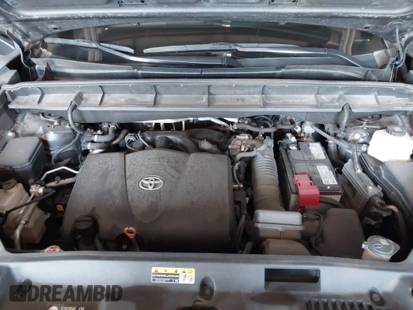 2021 Toyota Highlander L with VIN 5TDBZRBH4MS123650, listed as a IAAI auction lot 42726469 with 92,877 mi miles and . Bid and sale history available at DreamBid. Image 10.