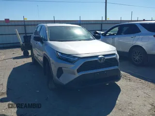 2024 Toyota RAV4 LE with VIN 2T3H1RFV9RW348024, listed as a IAAI auction lot 41731659 with 5,179 mi miles. Bid and sale history available at carsss.com. Image 1.