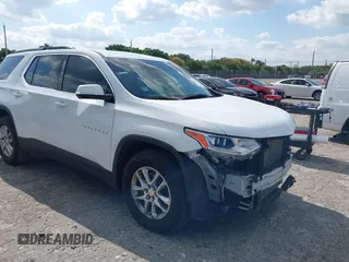 2020 Chevrolet Traverse LT Cloth z VIN 1GNERGKW9LJ248386, wystawiony jako IAAI lot #42021601 z przebiegiem 55 274 mil mil oraz . Historia ofert i sprzedaży dostępna na DreamBid. Obrazek 1.