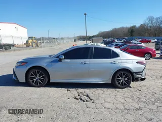 2021 Toyota Camry SE Nightshade with VIN 4T1G11AK1MU529646, listed as a IAAI auction lot 41650962 with 57,879 mi miles. Bid and sale history available at carsss.com. Image 15.