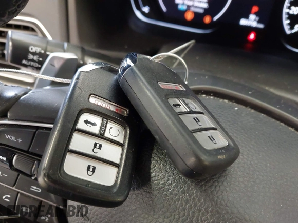 2021 Honda Accord Sport with VIN 1HGCV2F38MA015147, listed as a IAAI auction lot 42402213 with 31,715 mi miles and . Bid and sale history available at DreamBid. Image 11.