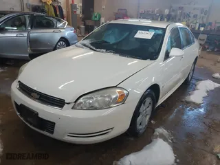 2009 Chevrolet Impala 3.5L LT with VIN 2G1WT57K591310662, listed as a IAAI auction lot 41613818 with NaN miles. Bid and sale history available at carsss.com. Image 17.
