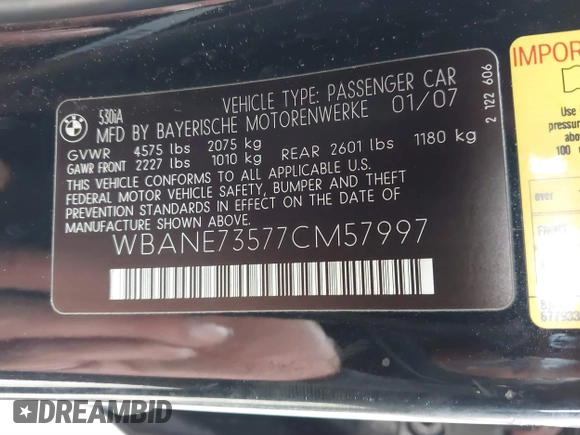 2007 BMW 5 Series 530i with VIN WBANE73577CM57997, listed as a IAAI auction lot 41461292 with 220,424 mi miles. Bid and sale history available at carsss.com. Image 9.