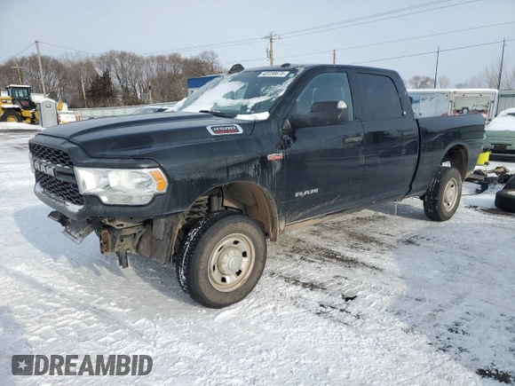 2022 Ram 2500 Tradesman with VIN 3C6UR5CJ7NG326185, listed as a Copart auction lot 42230675 with 59,519 mi miles and Salvage Title. Bid and sale history available at carsss.com. Image 1.