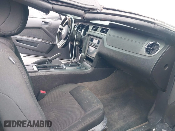 2014 Ford Mustang V6 with VIN 1ZVBP8EM2E5292126, listed as a IAAI auction lot 42117315 with 116,099 mi miles and . Bid and sale history available at DreamBid. Image 5.