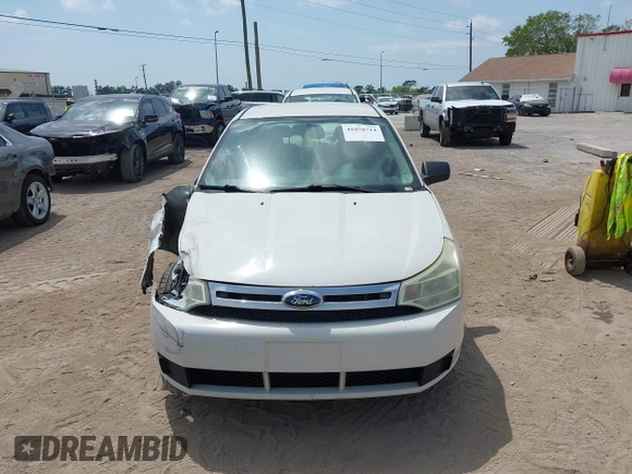 2009 Ford Focus SE with VIN 1FAHP35NX9W203482, listed as a IAAI auction lot 41870714 with 184,823 mi miles. Bid and sale history available at carsss.com. Image 12.