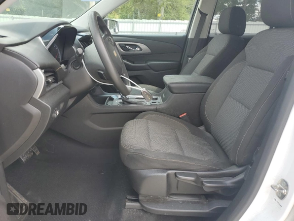 2018 Chevrolet Traverse LS with VIN 1GNERFKW2JJ194310, listed as a Copart auction lot 68701054 with 69,990 mi miles and Salvage Title. Bid and sale history available at carsss.com. Image 7.