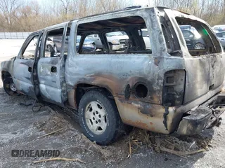 2006 Chevrolet Suburban LS with VIN 1GNFK16Z06J172796, listed as a IAAI auction lot 42081130 with Not provided miles and . Bid and sale history available at DreamBid. Image 3.
