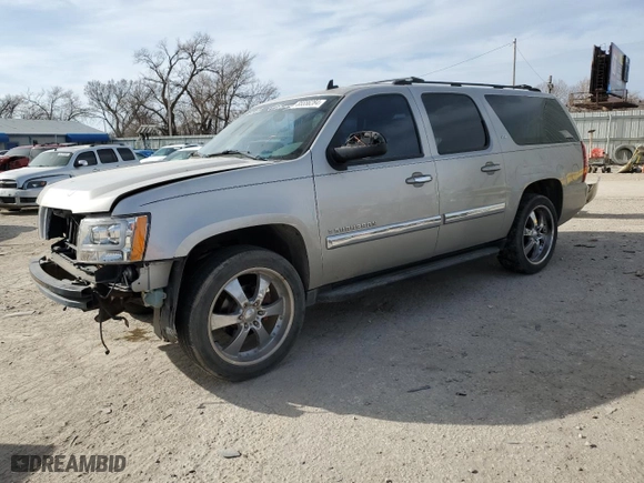 2007 Chevrolet Suburban LS with VIN 3GNFC16087G116204, listed as a Copart auction lot 85556284 with 212,001 mi miles and Salvage Title. Bid and sale history available at carsss.com. Image 1.