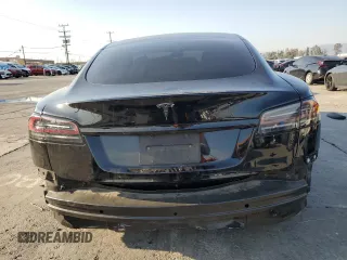 2022 Tesla Model S with VIN 5YJSA1E51NF482745, listed as a Copart auction lot 42562955 with 75,573 mi miles and Salvage Title. Bid and sale history available at DreamBid. Image 6.
