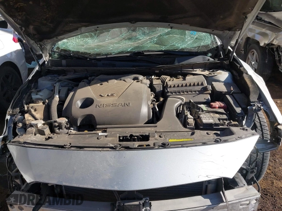 2019 Nissan Maxima Platinum z VIN 1N4AA6AV6KC363764, wystawiony jako IAAI lot #41506203 z przebiegiem 92 415 mil mil oraz . Historia ofert i sprzedaży dostępna na DreamBid. Obrazek 10.