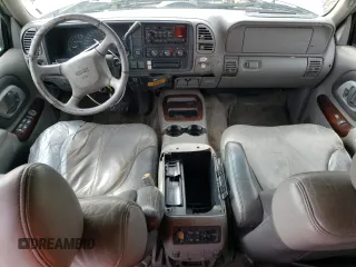 1999 GMC Denali with VIN 1GKEK13R0XR915053, listed as a Copart auction lot 49241145 with 2,664,121 mi miles and Salvage Title. Bid and sale history available at carsss.com. Image 8.