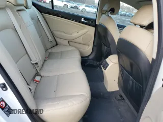 2016 Kia Cadenza Premium with VIN KNALN4D7XG5215263, listed as a Copart auction lot 44003445 with 82,744 mi miles and Salvage Title. Bid and sale history available at carsss.com. Image 10.