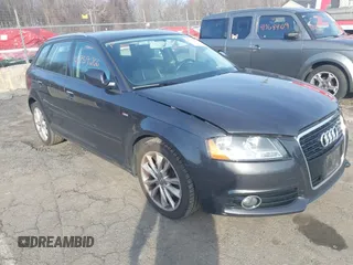 2012 Audi A3 z VIN WAUFEAFM7CA118652, wystawiony jako IAAI lot #41759266 z przebiegiem 131 954 mil mil oraz . Historia ofert i sprzedaży dostępna na DreamBid. Obrazek 1.