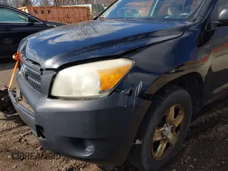 2007 Toyota RAV4 with VIN JTMZD33V976028178, listed as a IAAI auction lot 41923783 with 288,329 mi miles. Bid and sale history available at carsss.com. Image 6.