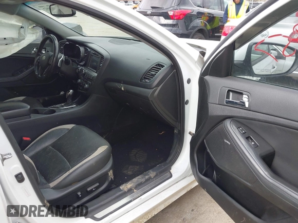 2012 Kia Optima SX with VIN 5XXGR4A6XCG079419, listed as a IAAI auction lot 41989957 with 159,794 mi miles and . Bid and sale history available at carsss.com. Image 5.