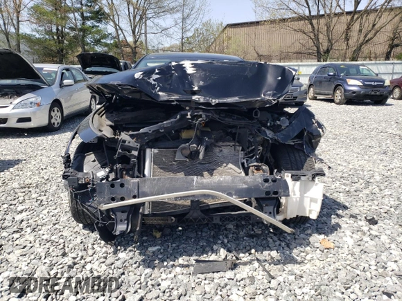 2015 Infiniti Q50 Premium z VIN JN1BV7AR2FM395318, wystawiony jako Copart lot #55029355 z przebiegiem 186 303 mil mil oraz Czysty tytuł • Clean title. Historia ofert i sprzedaży dostępna na DreamBid. Obrazek 5.