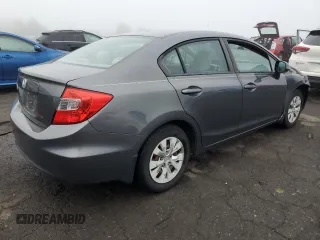 2012 Honda Civic LX z VIN 2HGFB2F50CH324974, wystawiony jako Copart lot #57442305 z przebiegiem 124 462 mil mil oraz Szkoda całkowita • Salvage title. Historia ofert i sprzedaży dostępna na DreamBid. Obrazek 3.