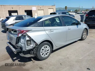 2016 Toyota Prius Two z VIN JTDKBRFU8G3007885, wystawiony jako IAAI lot #41980383 z przebiegiem 162 740 mil mil oraz . Historia ofert i sprzedaży dostępna na DreamBid. Obrazek 4.
