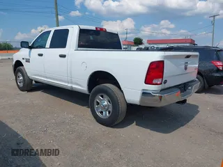 2017 Ram 2500 Tradesman с VIN 3C6TR5CT8HG698491, выставлен на аукционе IAAI как лот 42661073 с пробегом 163 421 миль миль и . История ставок и продаж доступна на DreamBid. Изображение 3.